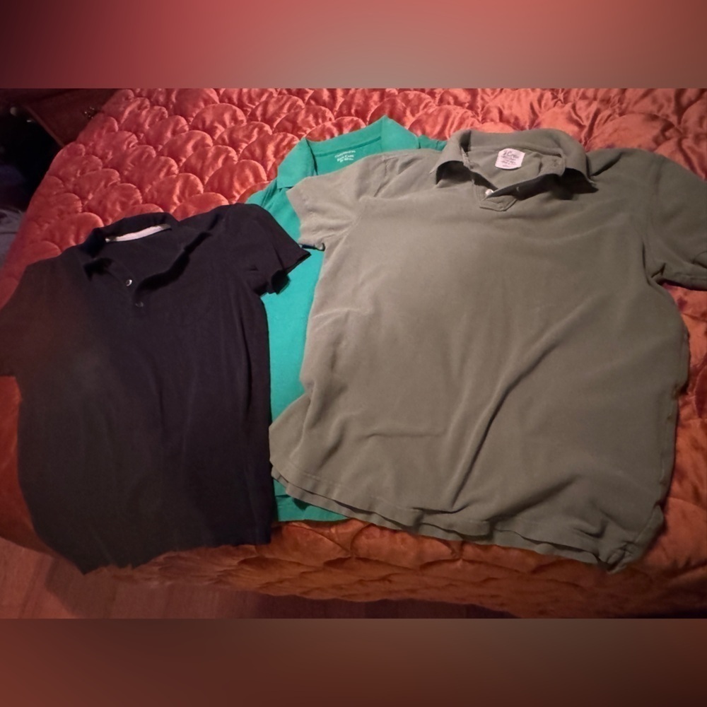 (3) men’s polo/ gold shirts​​​